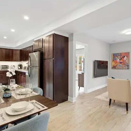 Casa St Clair - Suite -Style Suite W Lrg Patio Τορόντο Εξωτερικό φωτογραφία
